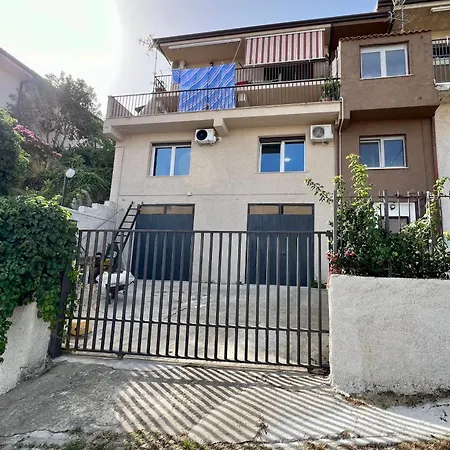 Apartmán Gelsy Cozy Flat Rossano Stazione
